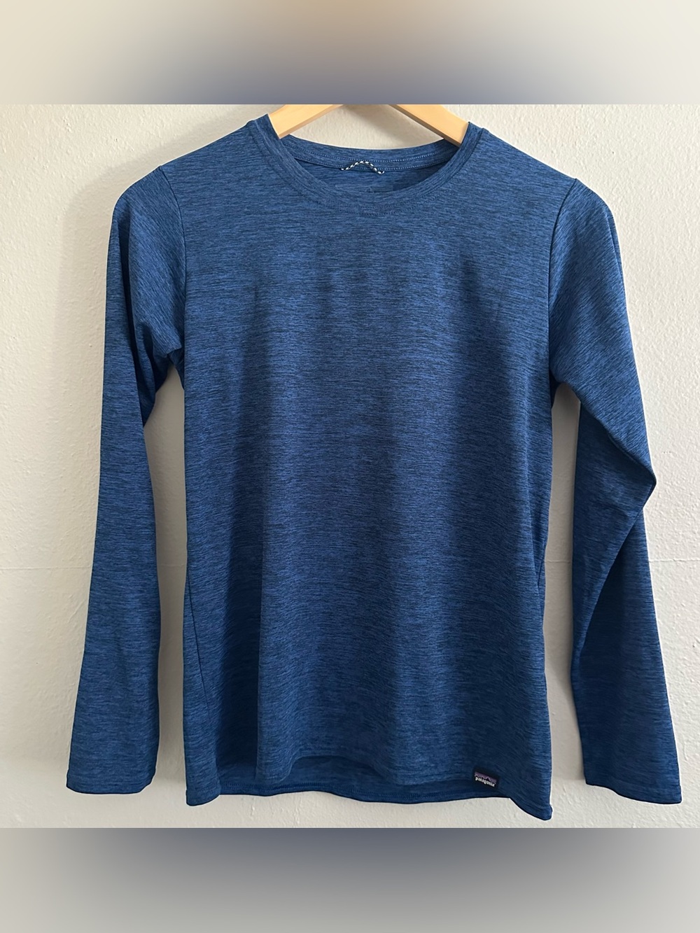 Patagonia Capilene Cool Daily Shirt Womens XS Blue Long Sleeve Lightweight
